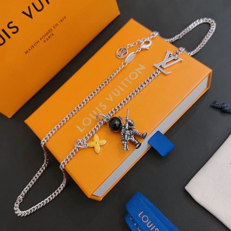 Louis Vuitton Necklaces